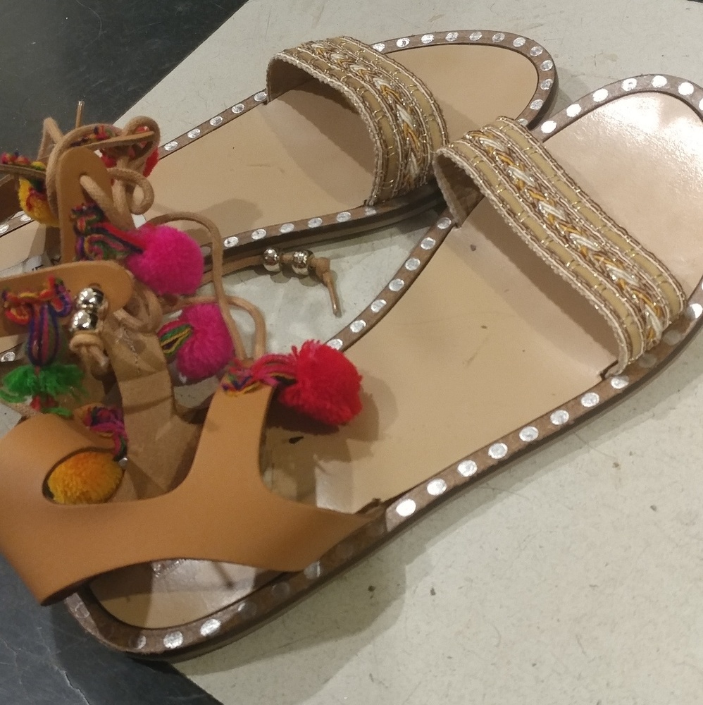 Pompoms Sandals Steve Madden